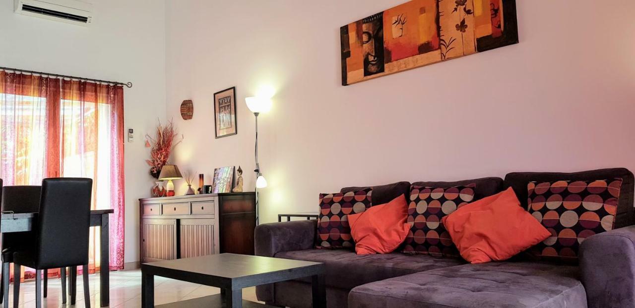 Maison Avec Jardin Au Calme La Crau Εξωτερικό φωτογραφία